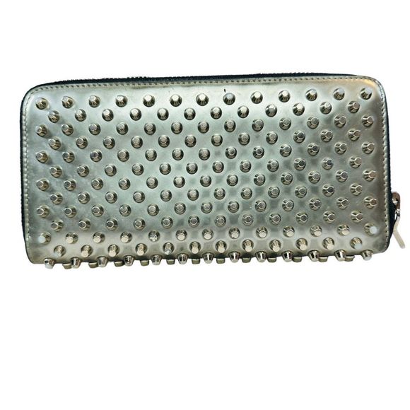 🧧SOLD🧧CHRISTIAN LOUBOUTIN Panettone silver leather studded zip wallet - Picture 1 of 12